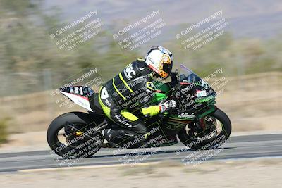 media/Dec-04-2025-Racers Edge (Thu) [[5ebc9f124d]]/3-B Group/5-Session 2 Turn 2 inside Speed Pans/